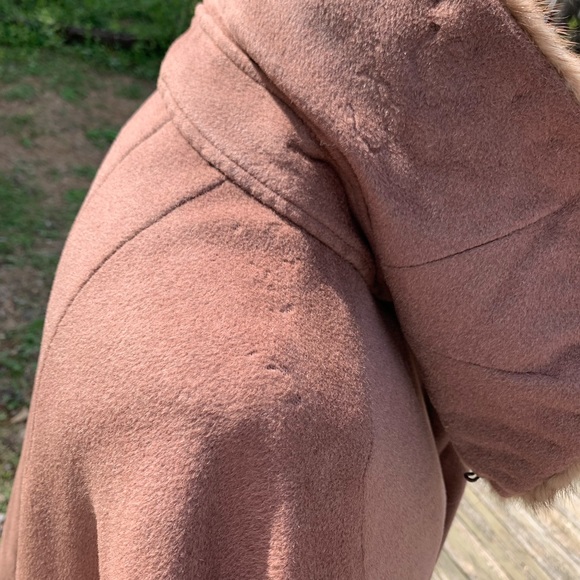 Vintage Wool Trench Coat with Real Fur Trim - Picture 13 of 16